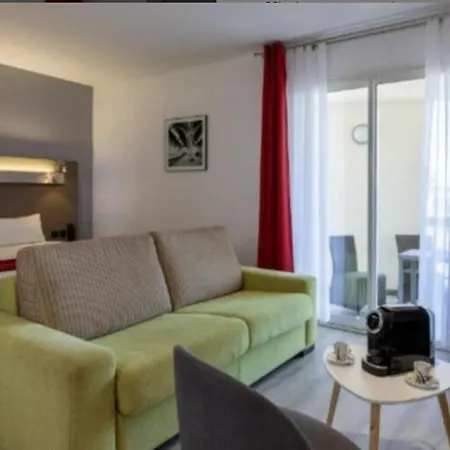 The Originals City, Hotel Les Domes, Perpignan Sud Saleilles-2